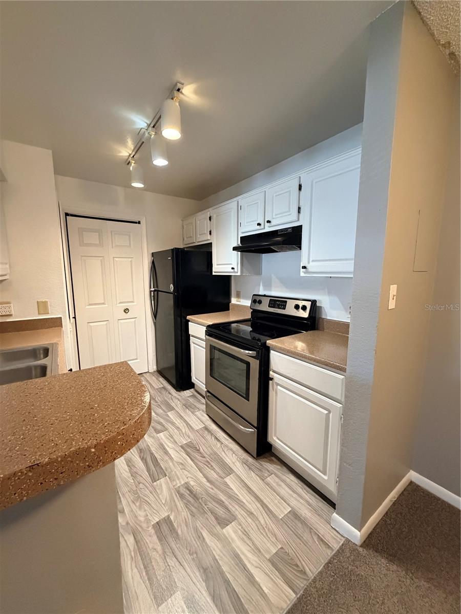 REGENCY GARDENS - Residential Lease