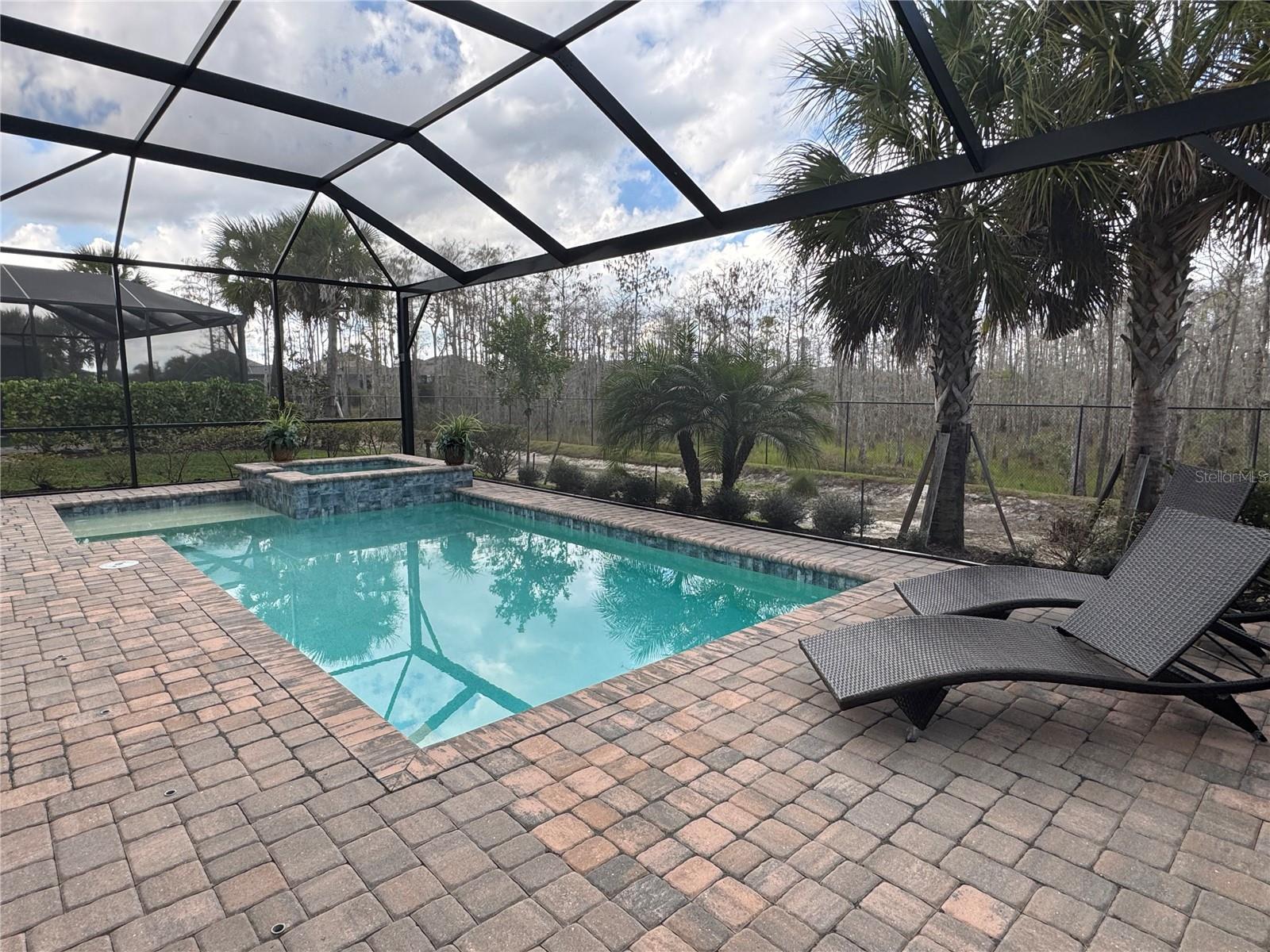 VISTABLUE PH 4 - Residential