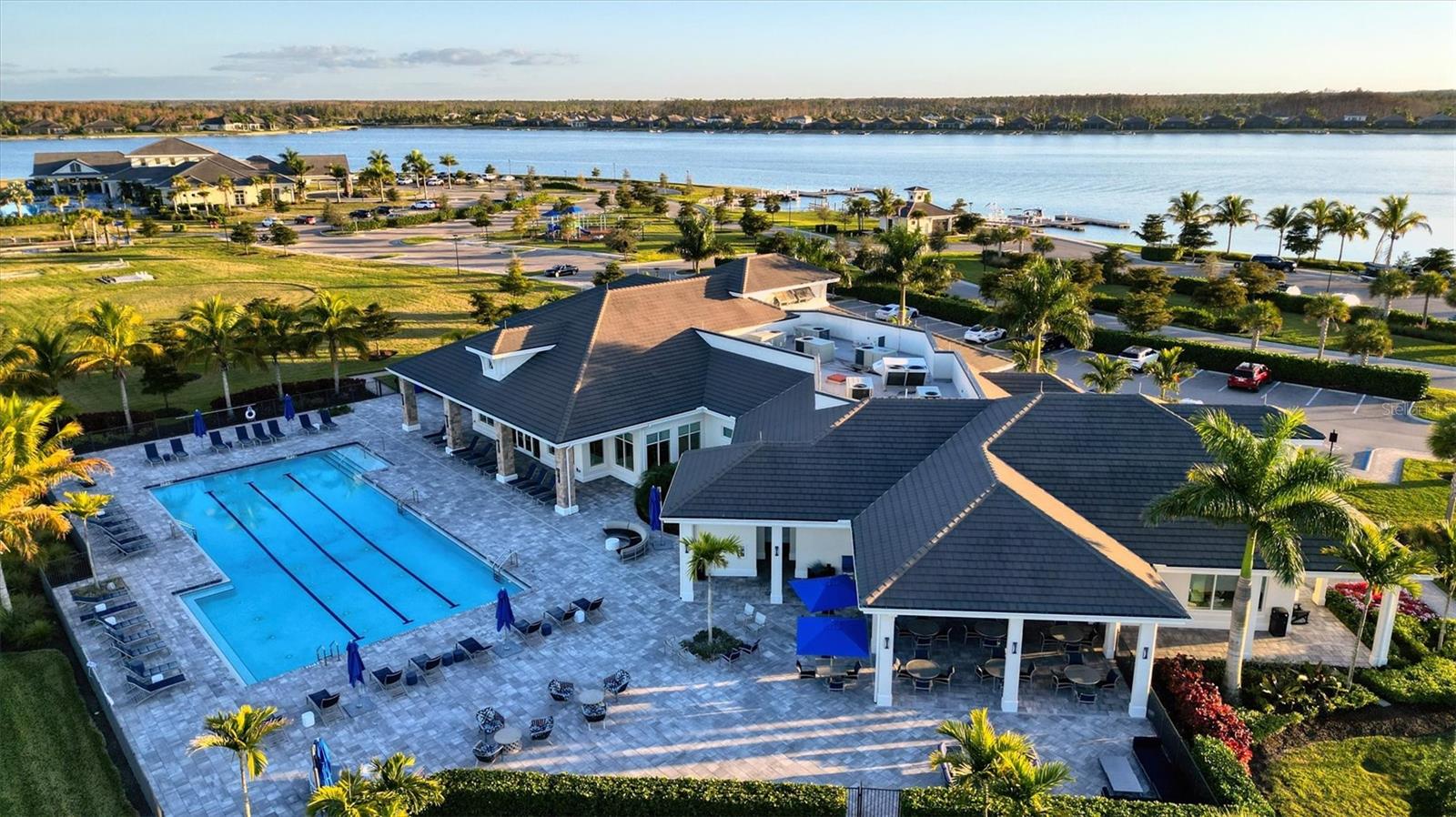 VISTABLUE PH 4 - Residential