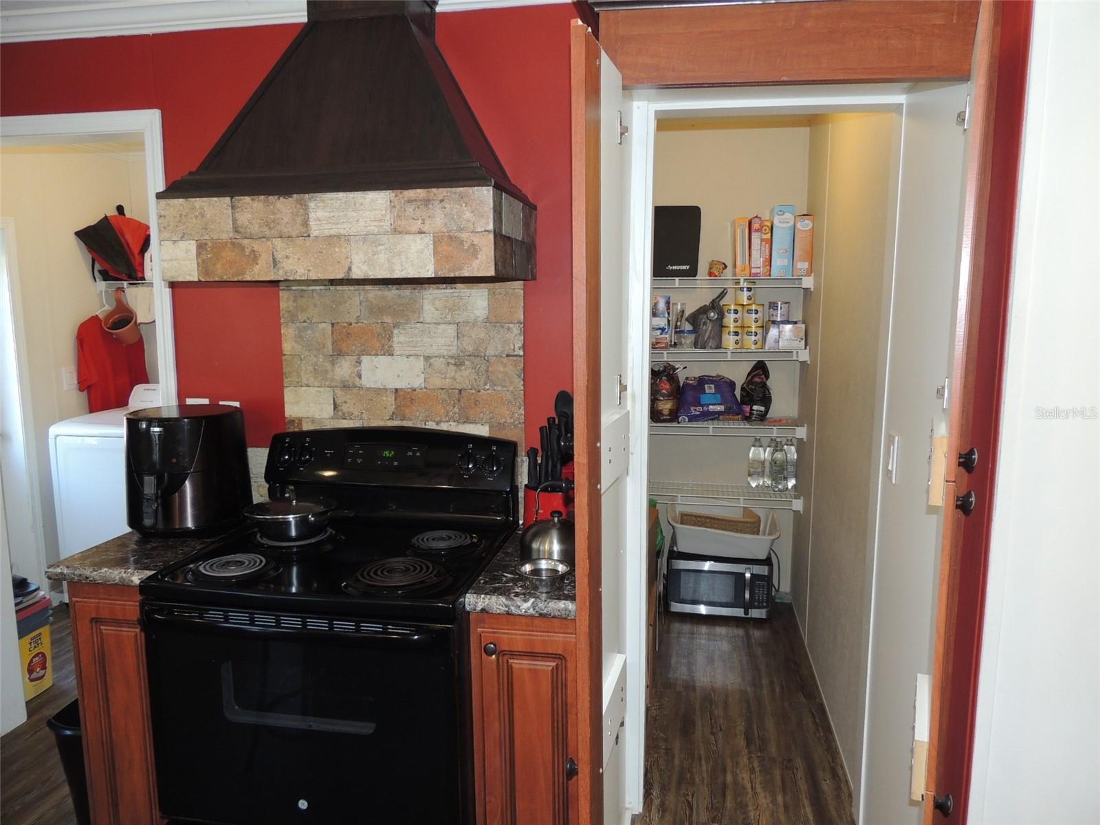 WILLISTON HIGHLANDS UNIT 7 - Residential