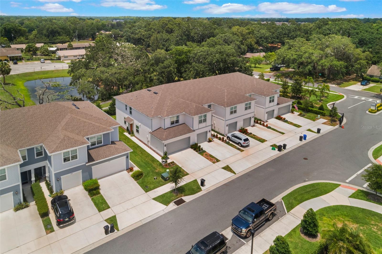 GRAYSON SQUARE - Residential