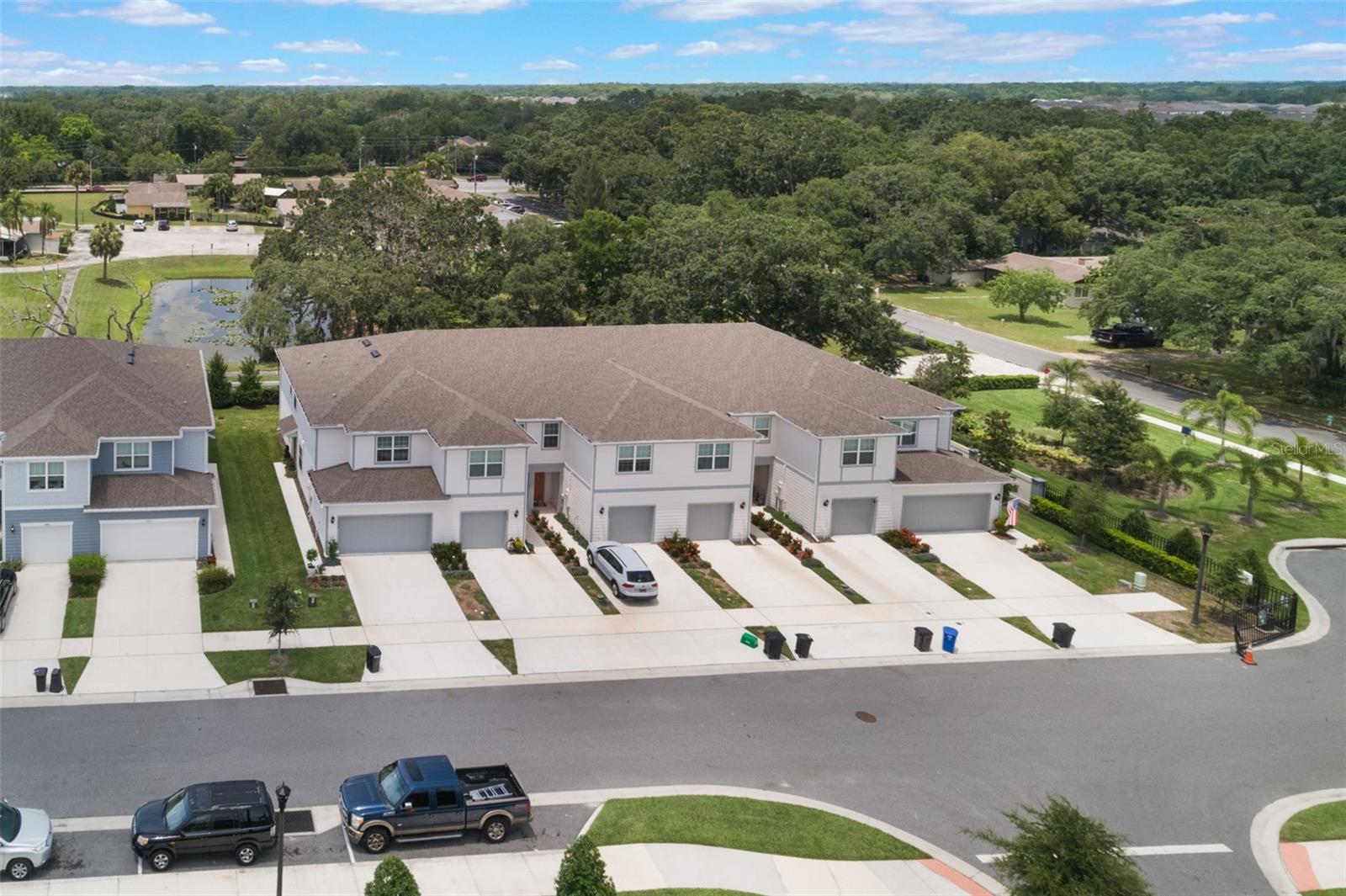 GRAYSON SQUARE - Residential