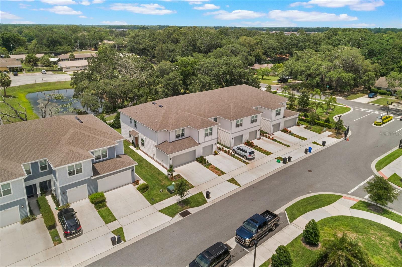 GRAYSON SQUARE - Residential