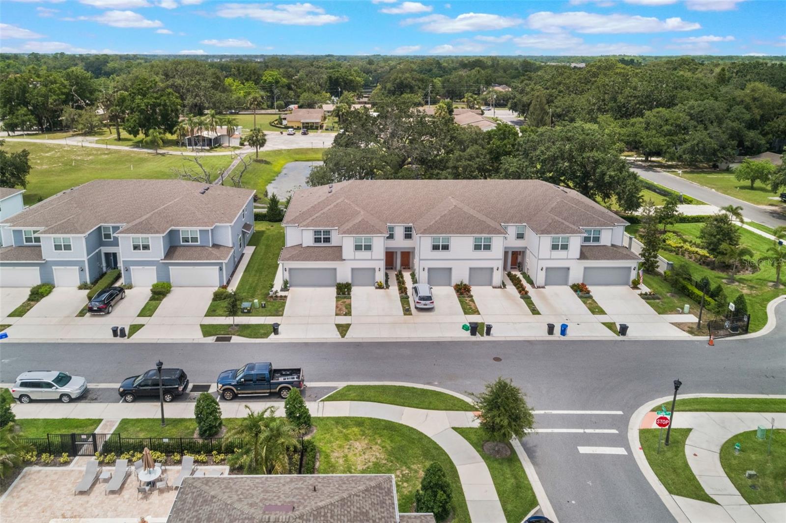 GRAYSON SQUARE - Residential