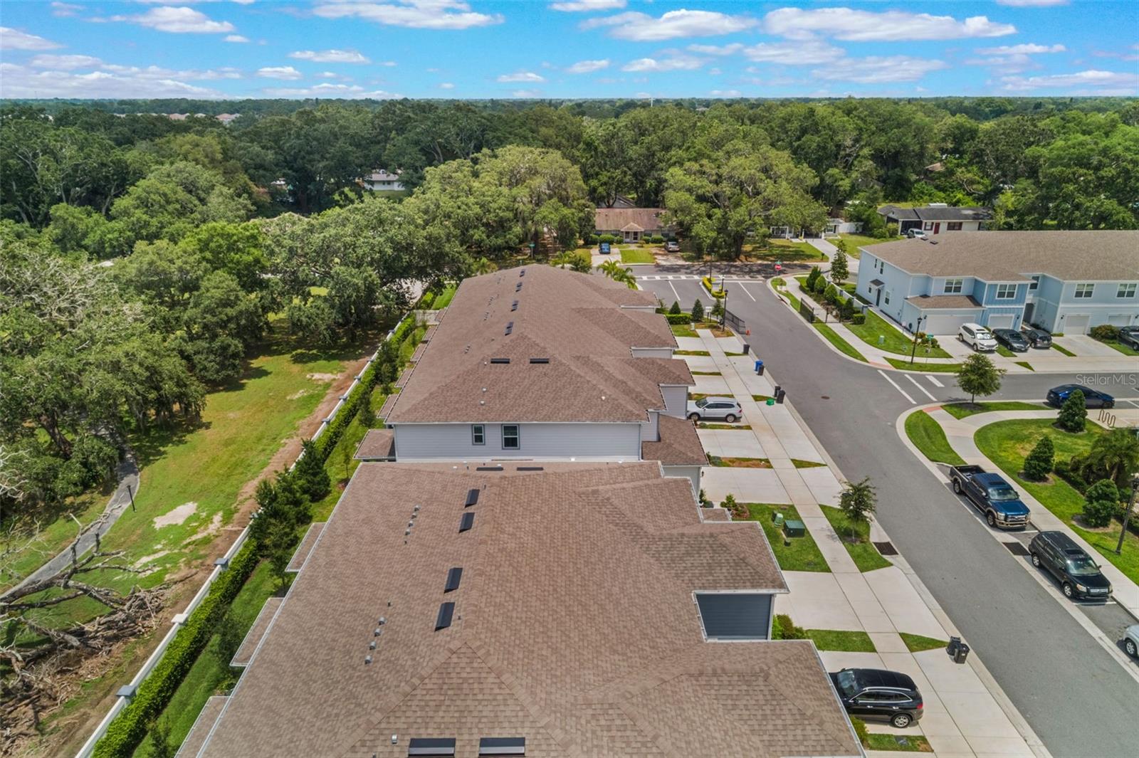 GRAYSON SQUARE - Residential