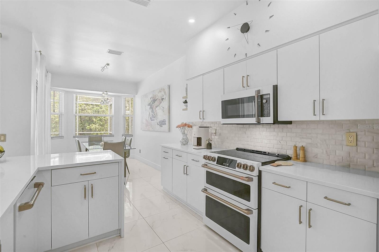 STONEYBROOK AT PALMER RANCH - Residential