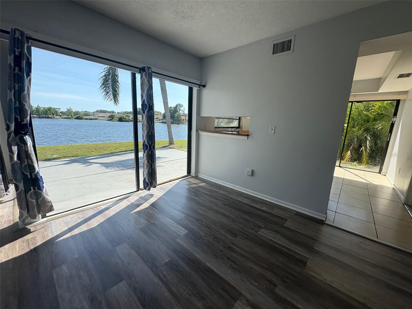 5112 BONNEDALE COURT