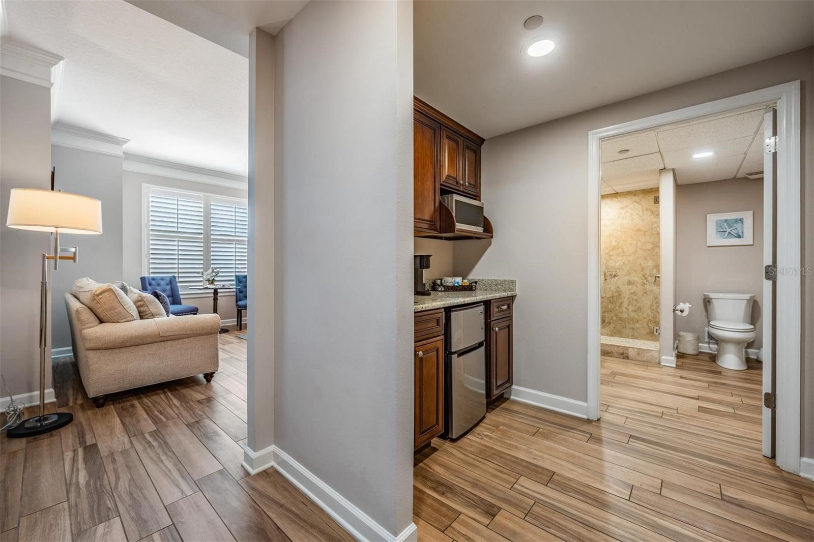 345 BAYSHORE A CONDO - Residential