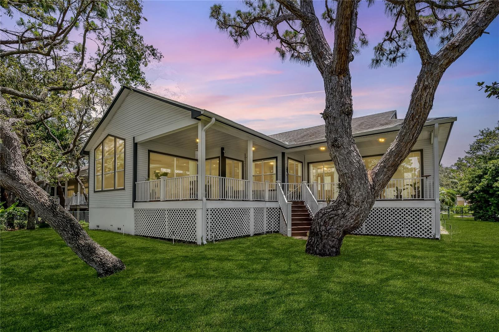 389 GRAND BAY DRIVE