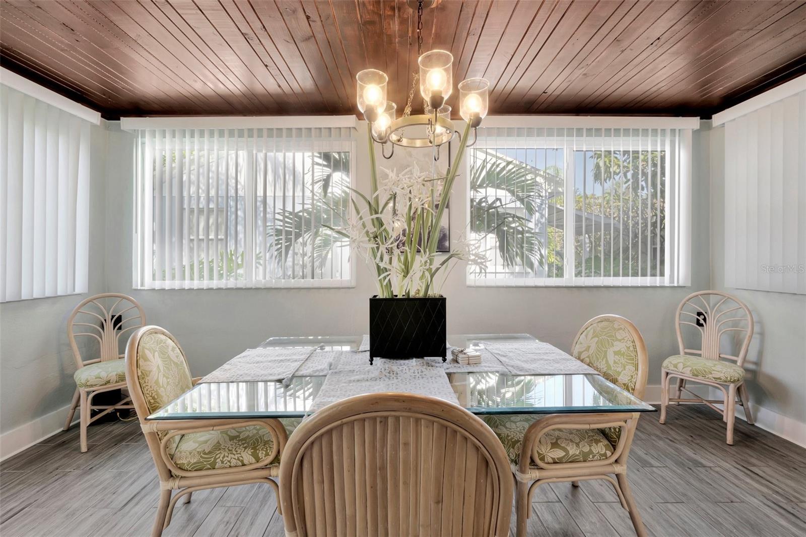 ST PETERSBURG BEACH REP - Residential Income