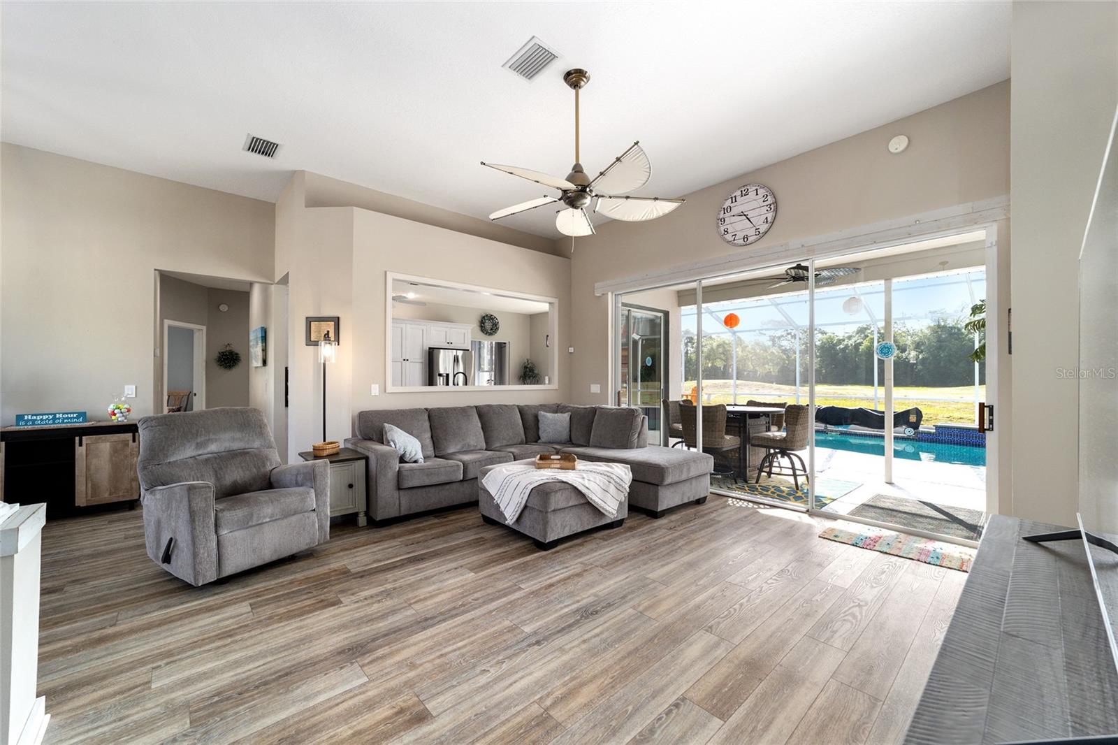 LAUREL RIDGE 01 - Residential