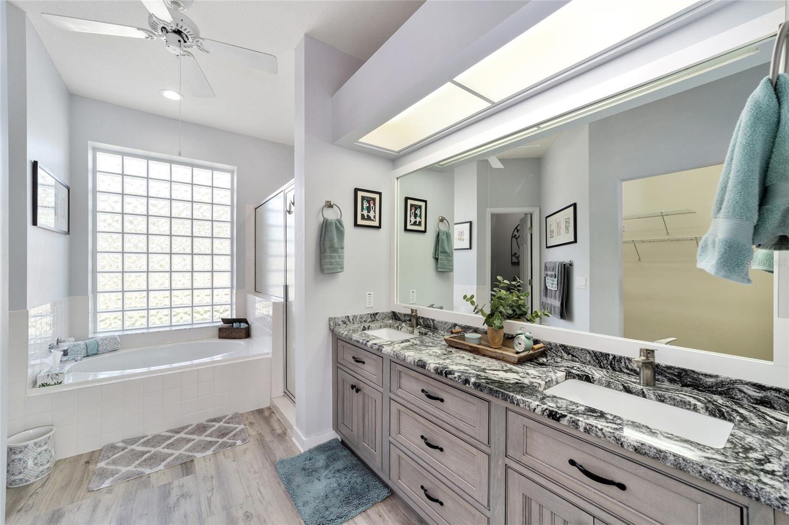 LAUREL RIDGE 01 - Residential