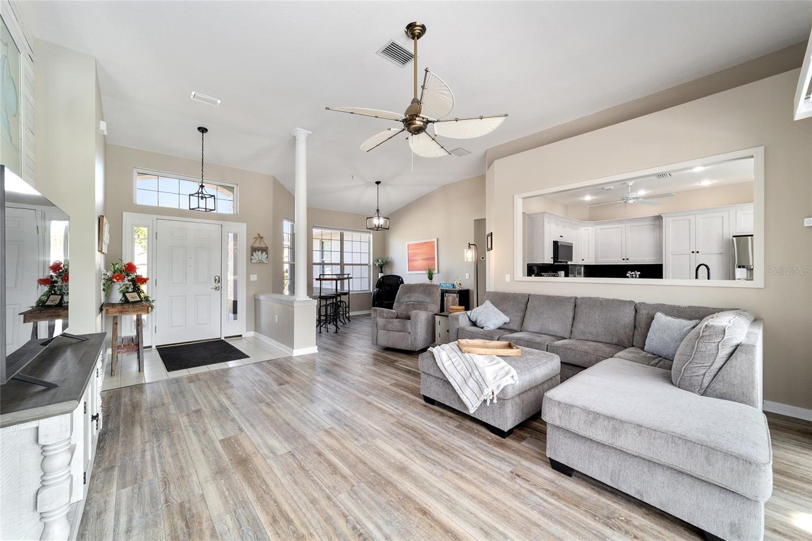 LAUREL RIDGE 01 - Residential