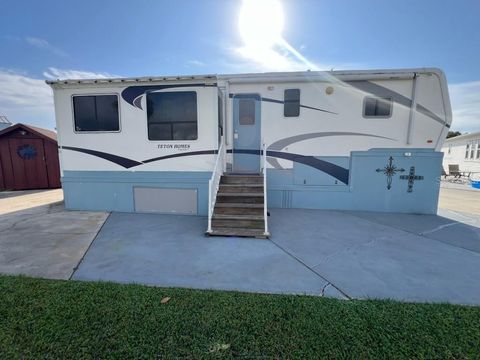 Photo of 6633 SE 51st Lane #0, Okeechobee, FL 34974 (MLS # OK225788)