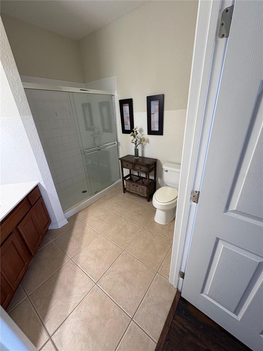 ISLES/CAY COMMONS - Residential