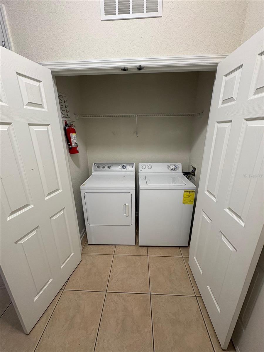 ISLES/CAY COMMONS - Residential