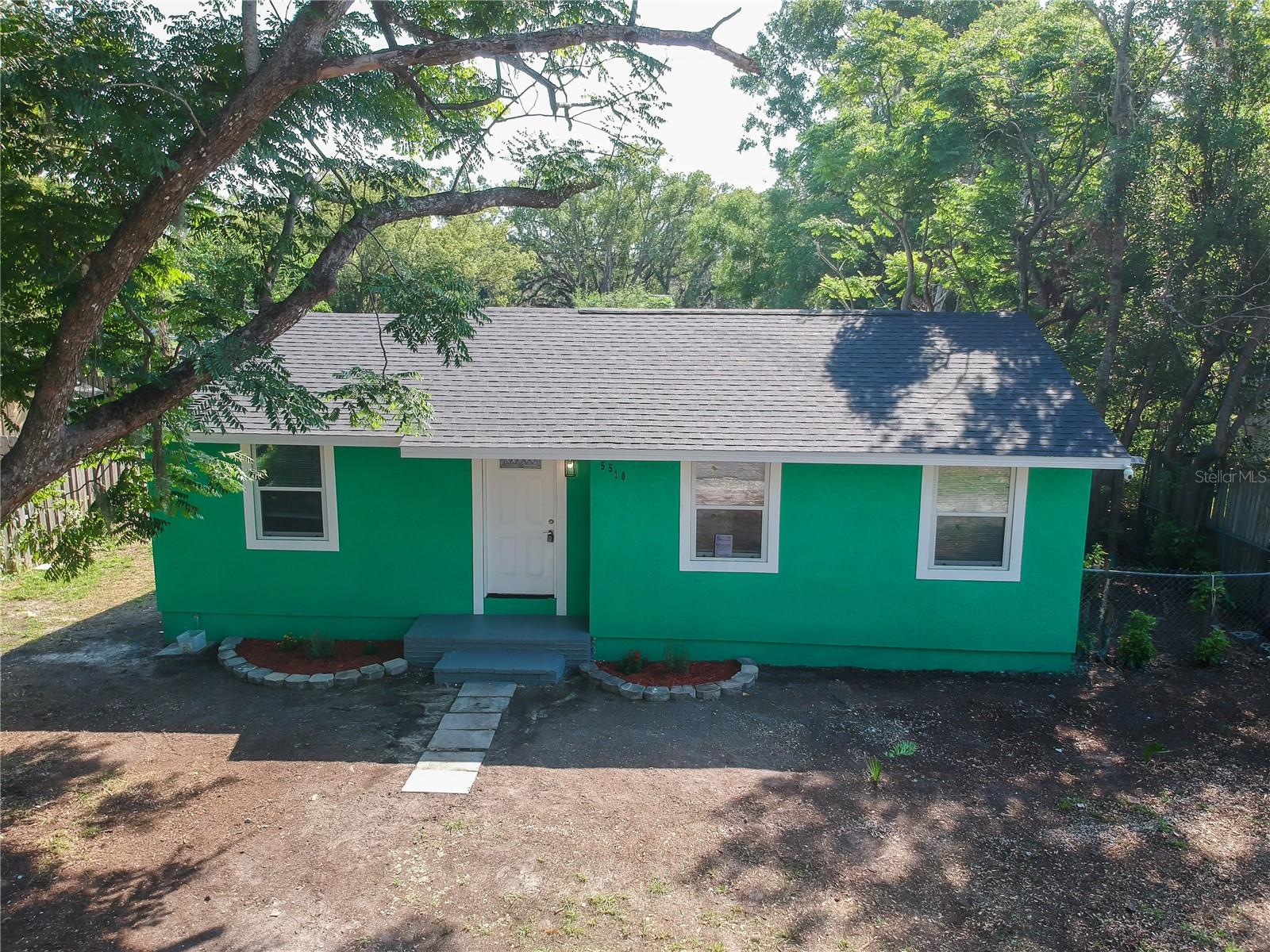 Listing image 6
