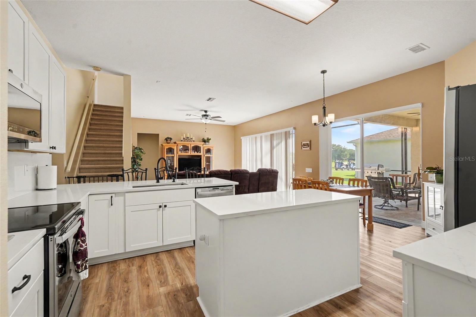 25741 RISEN STAR DR
