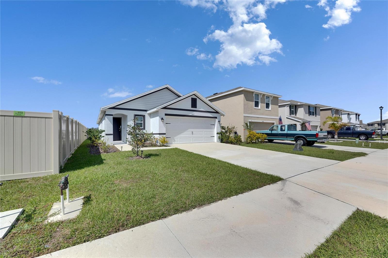 5617 FLAGSTONE TRAIL