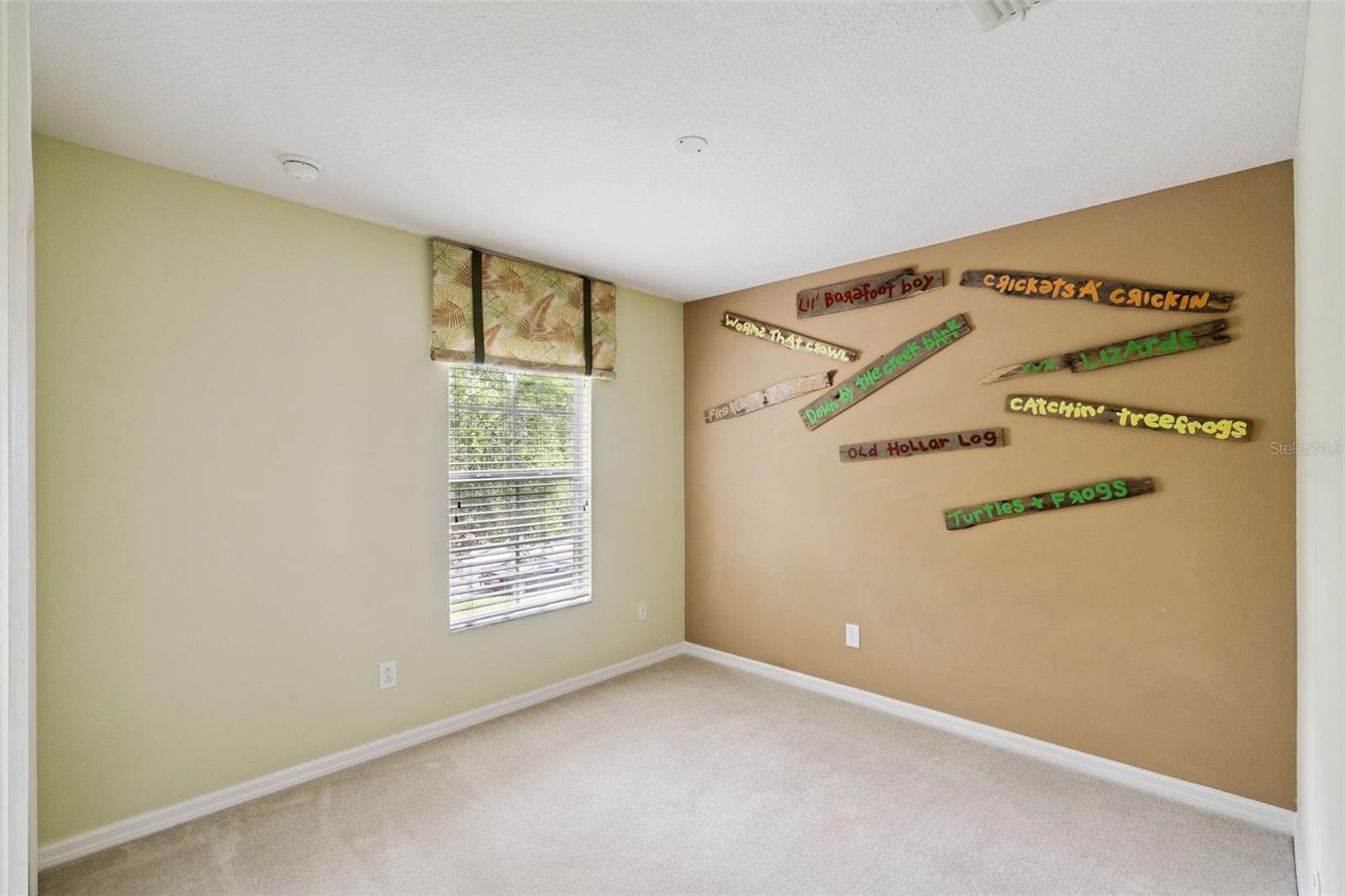 SAVANNAH LNDGS - Residential