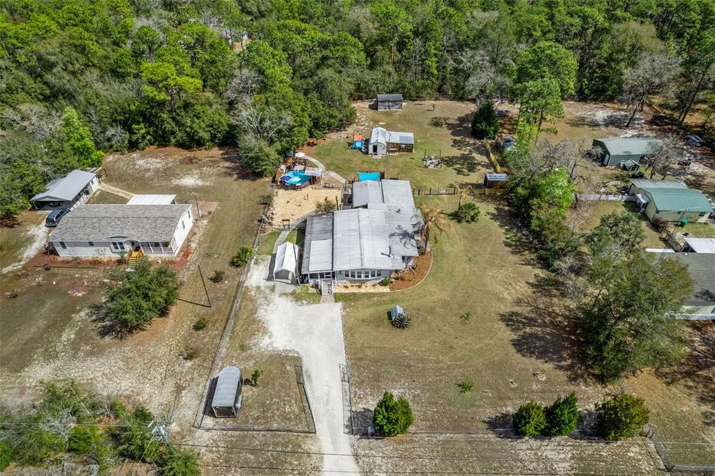 Photo of 2901 S Pine Ridge Avenue, Homosassa, FL 34448 (MLS # OM720208)