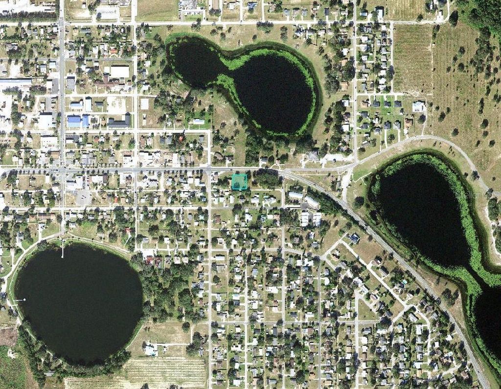 Photo of 408 E Main Street, Dundee, FL 33838 (MLS # C7521927)