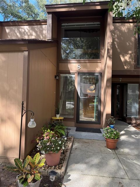 8 FAIRWAYS CIRCLE 8 PALM COAST FL 32137