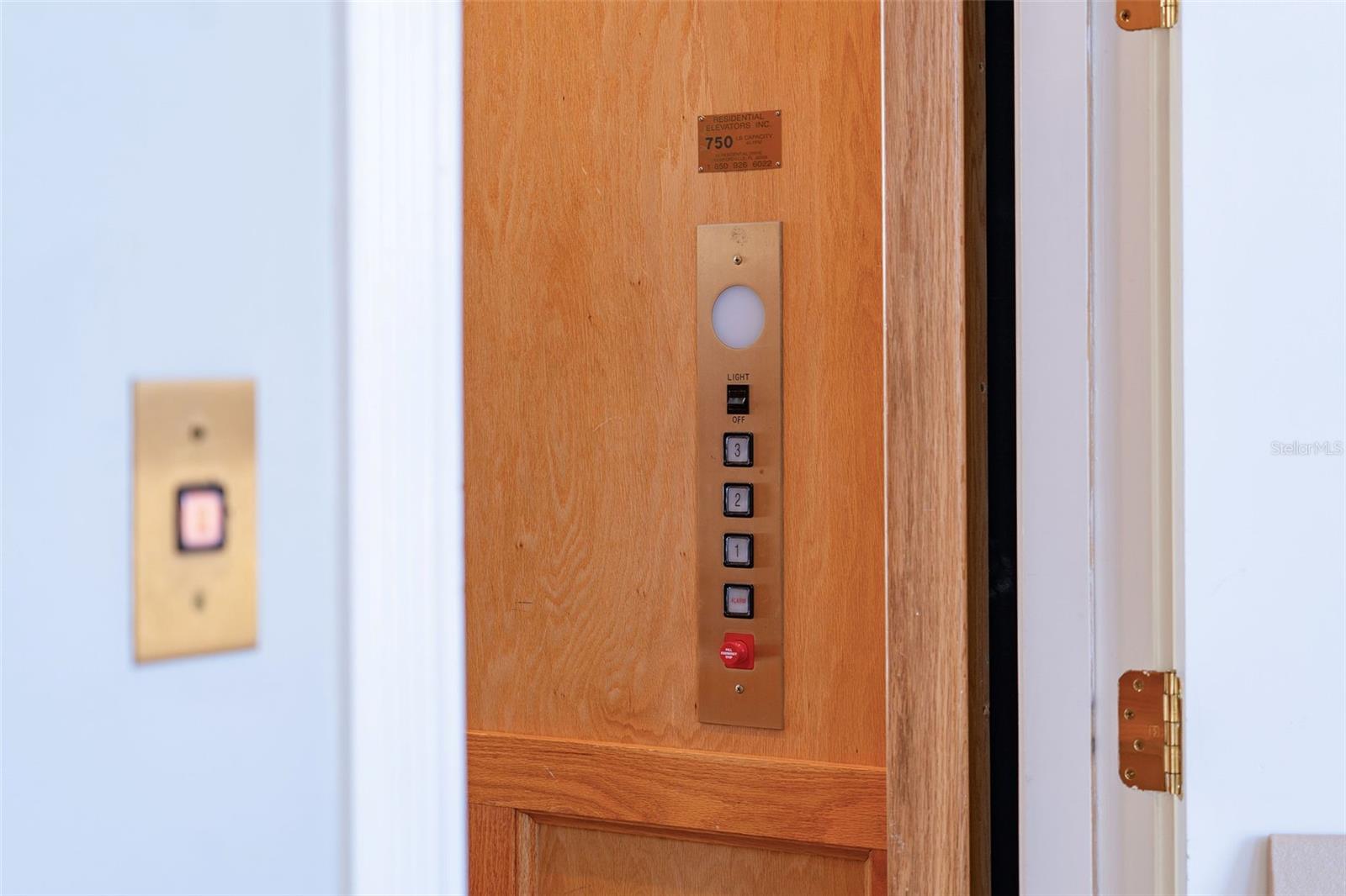 SKIMMER POINT PH III - Residential