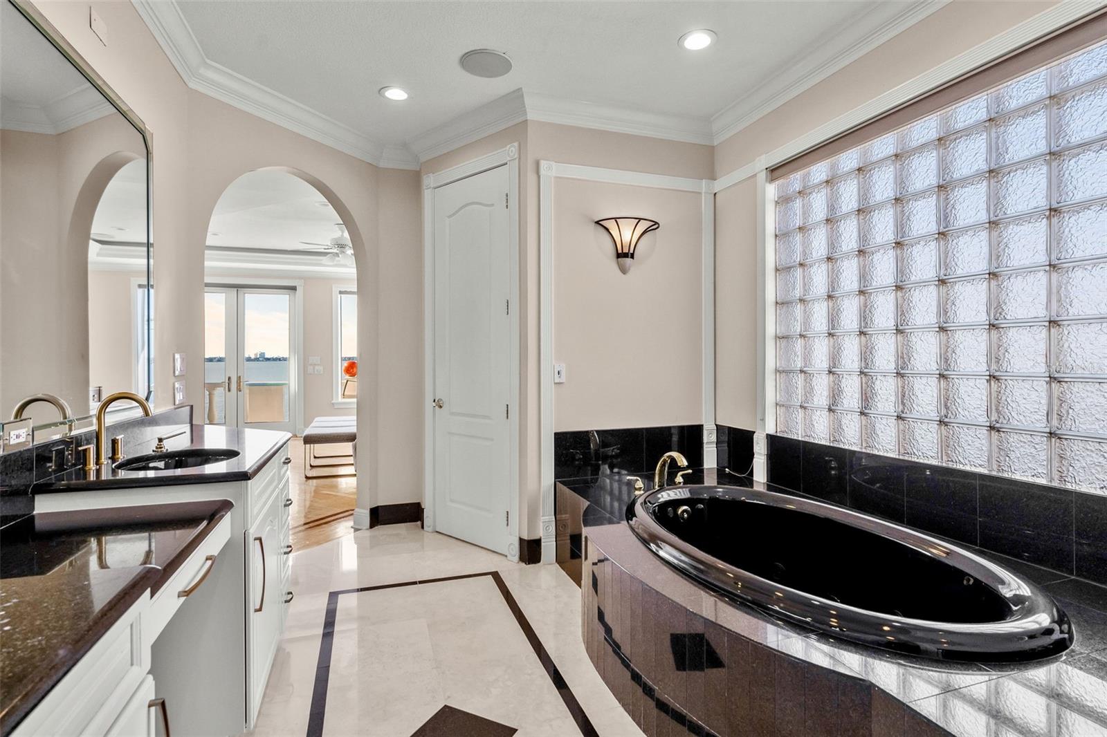 SKIMMER POINT PH III - Residential