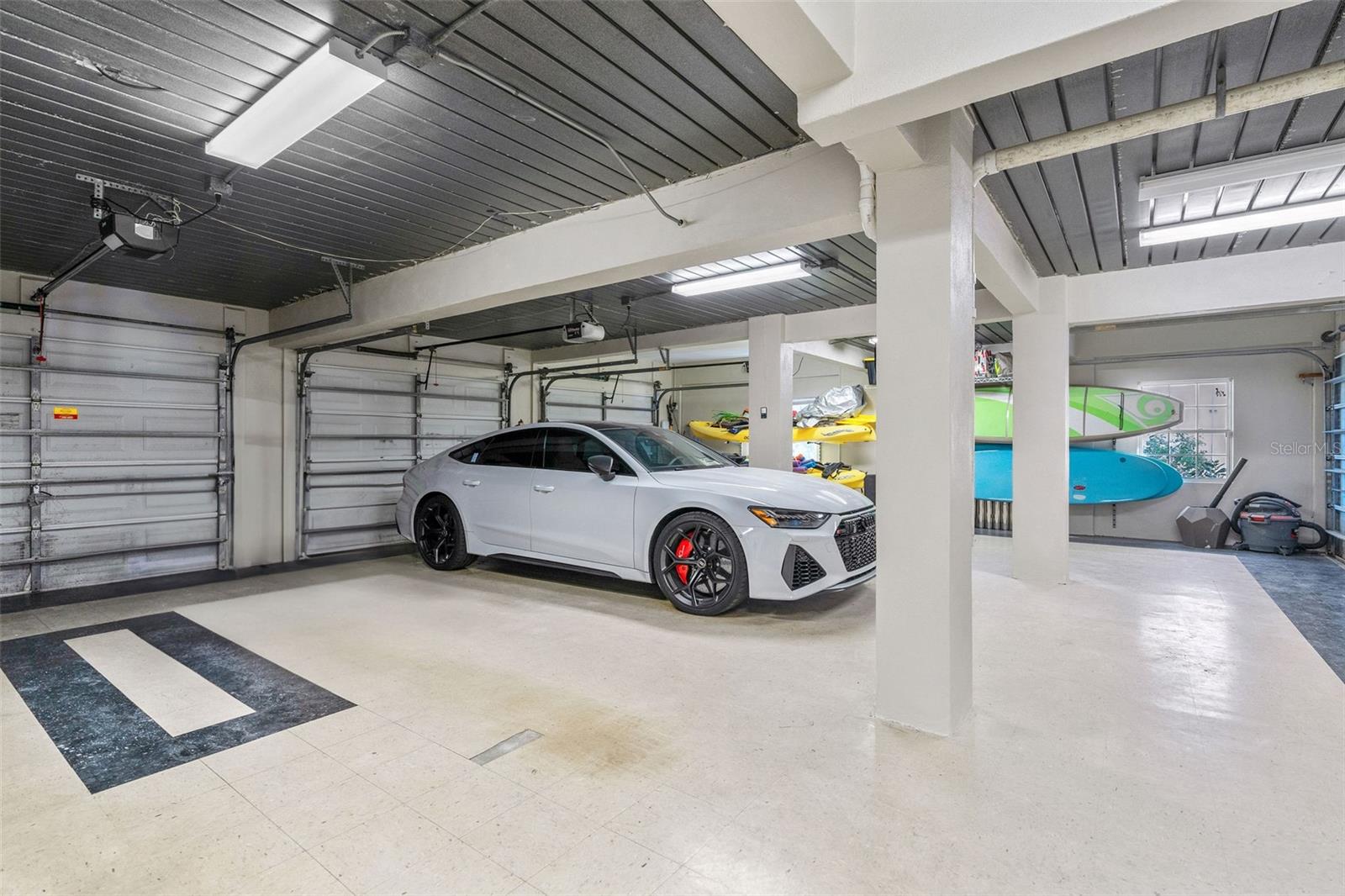 SKIMMER POINT PH III - Residential