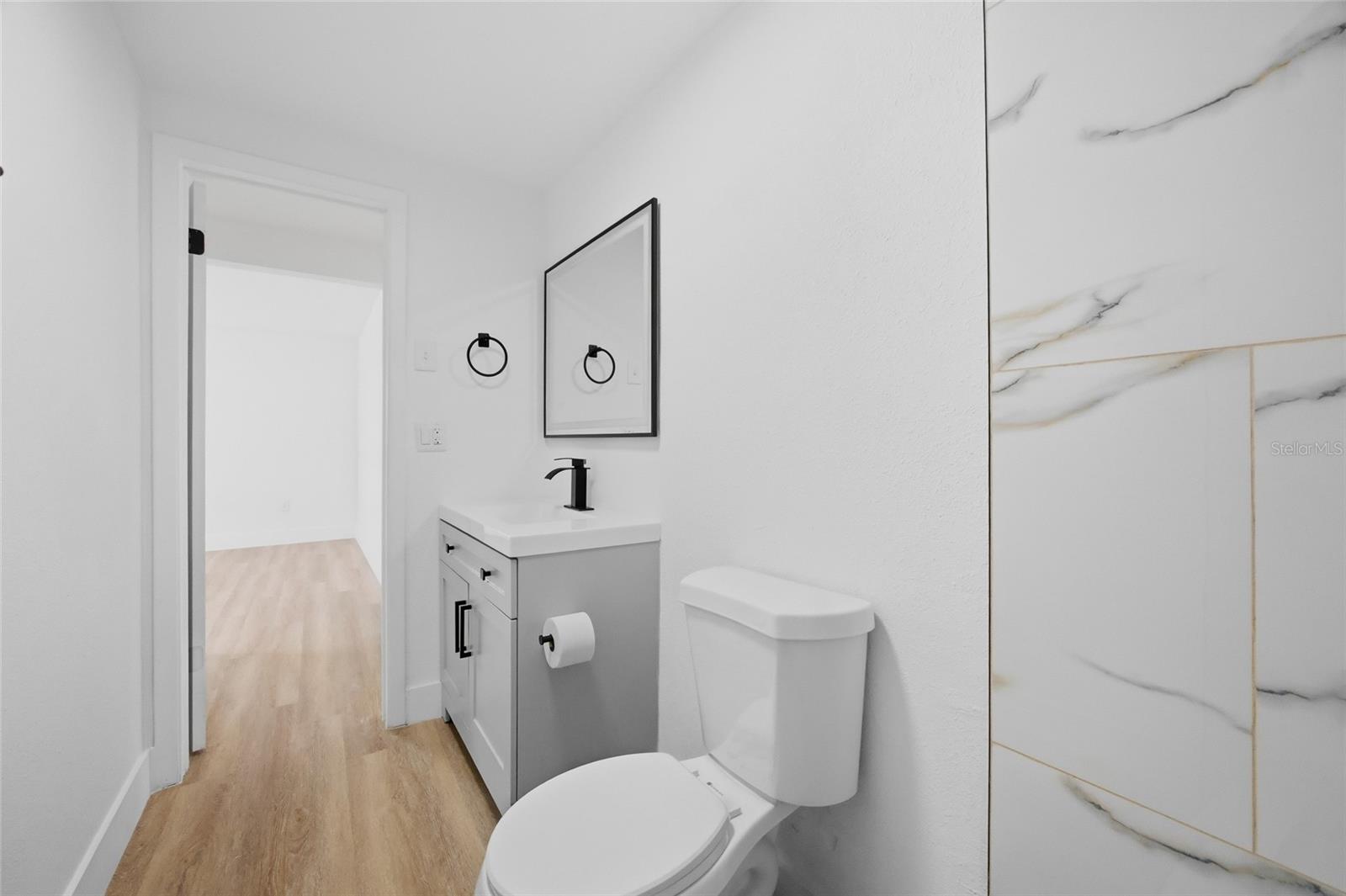 BEACON SQUARE - Residential