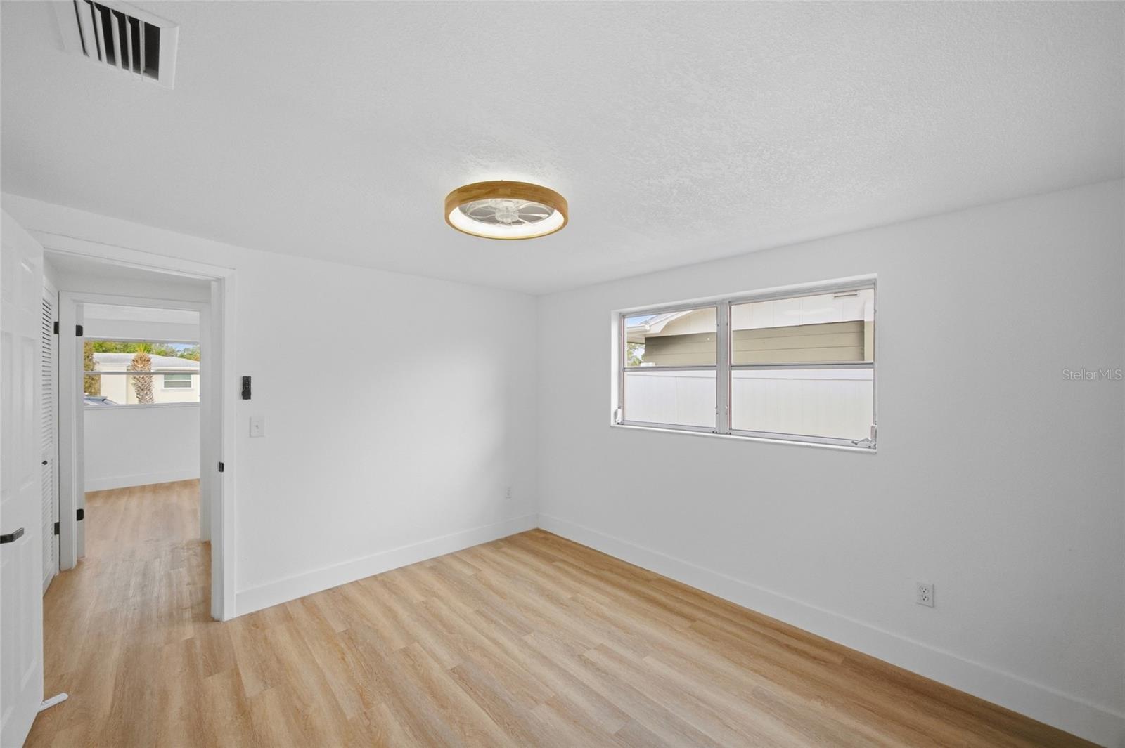 BEACON SQUARE - Residential