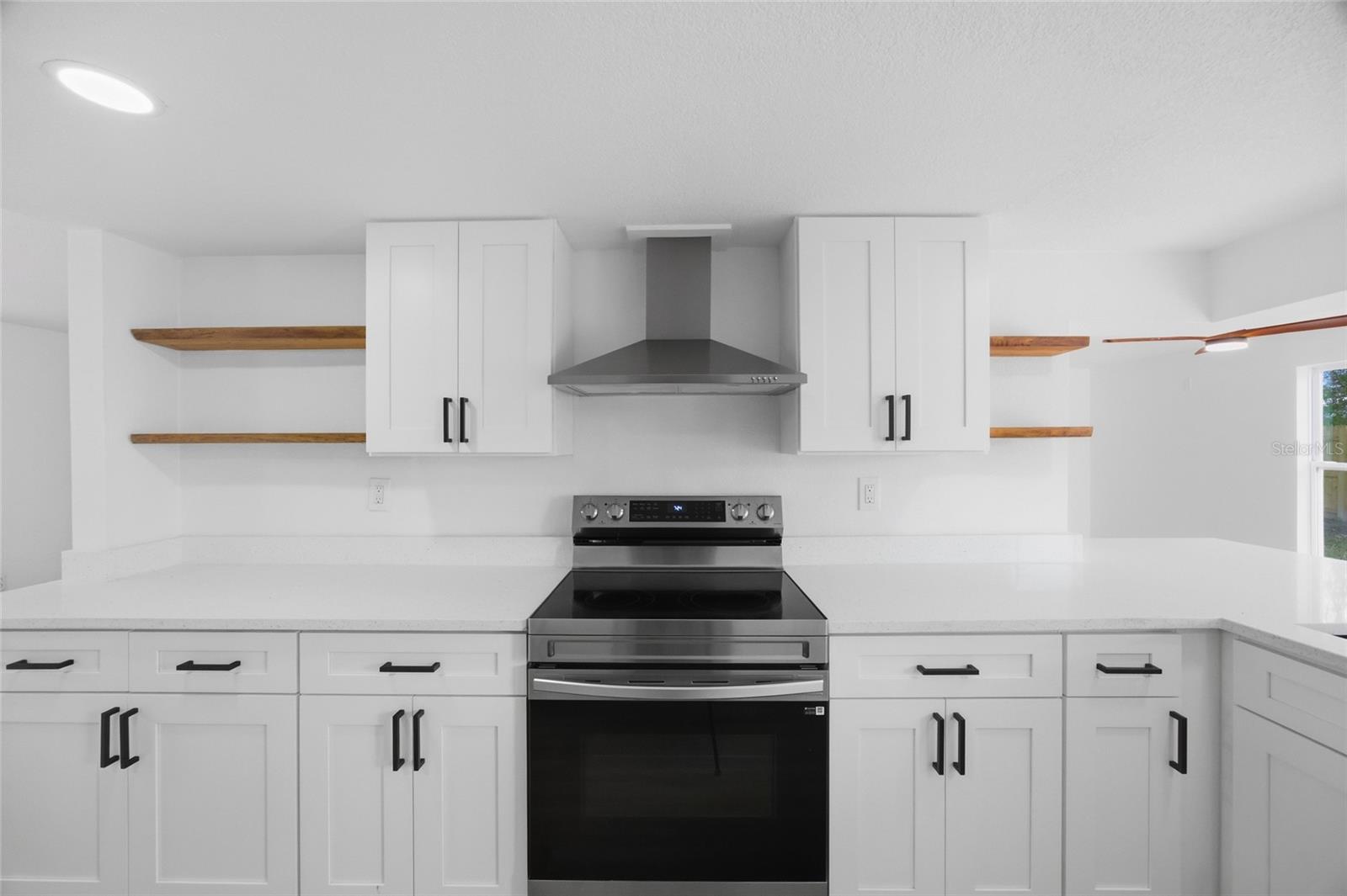 BEACON SQUARE - Residential