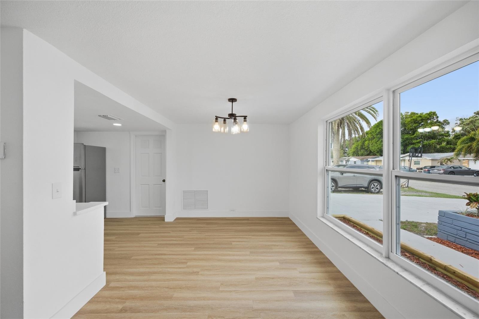 BEACON SQUARE - Residential