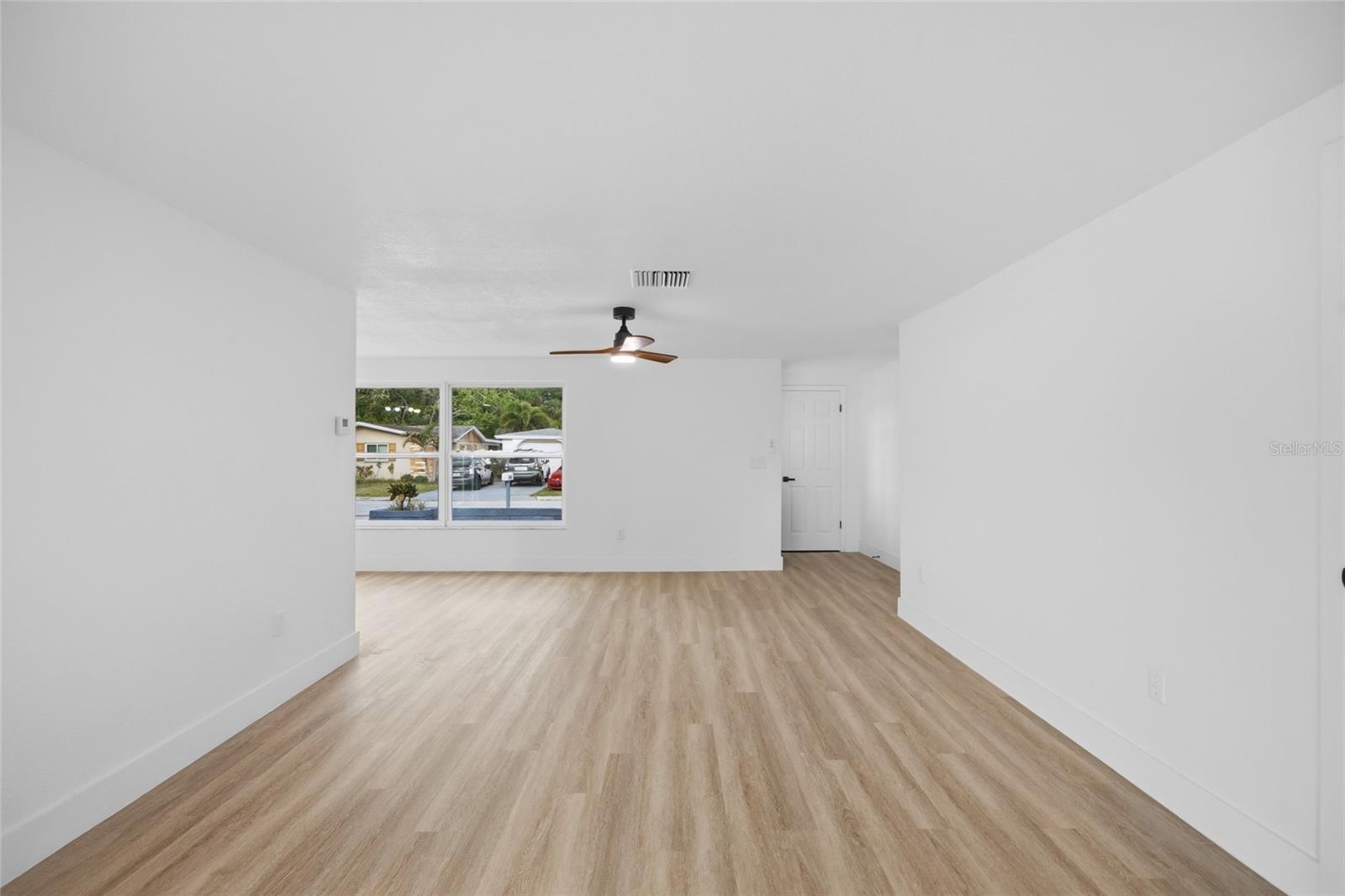 BEACON SQUARE - Residential