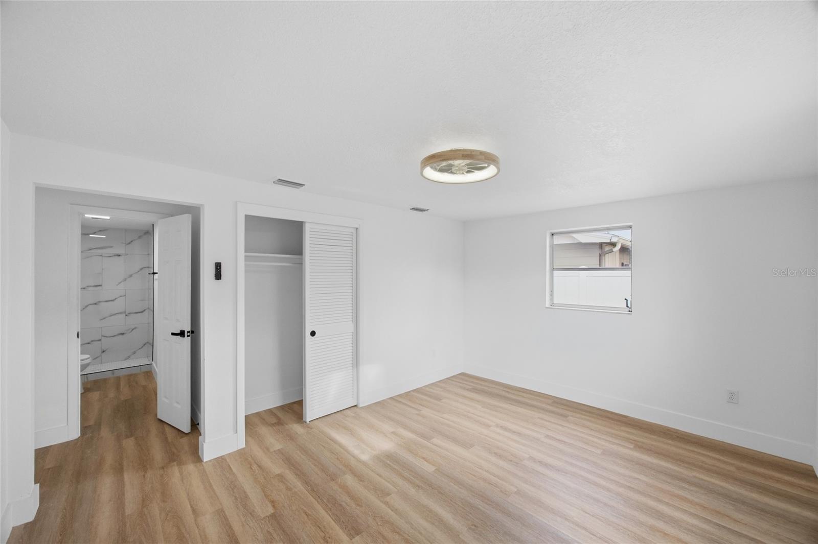 BEACON SQUARE - Residential