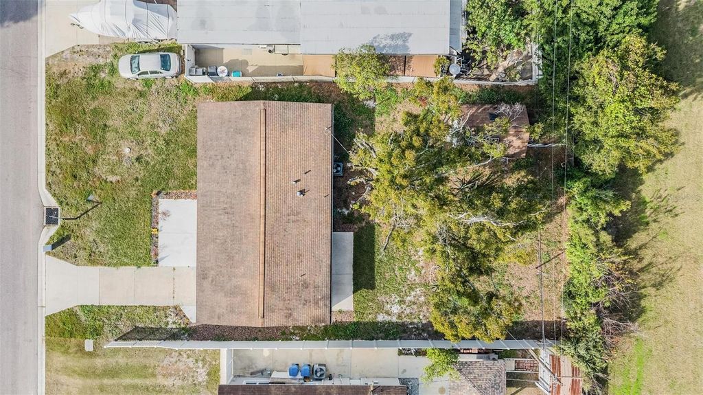 Photo of 8217 Tanglewood Lane, Tampa, FL 33615 (MLS # TB8461601)