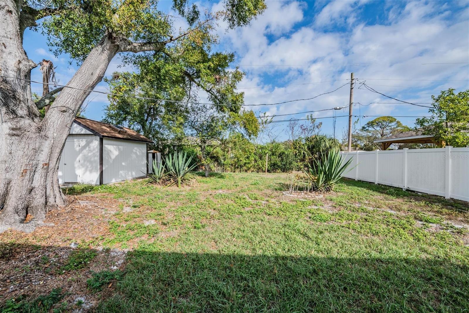 TOWNN COUNTRY PARK UN 06 - Residential