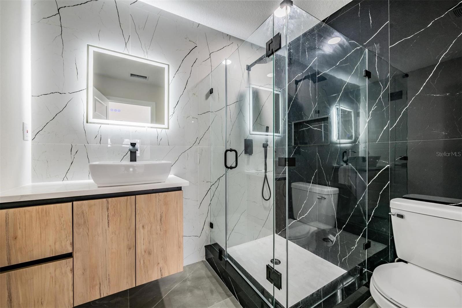 TOWNN COUNTRY PARK UN 06 - Residential