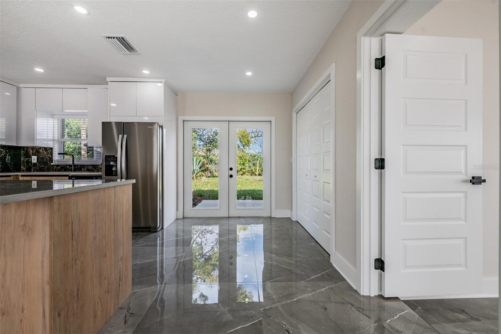 TOWNN COUNTRY PARK UN 06 - Residential