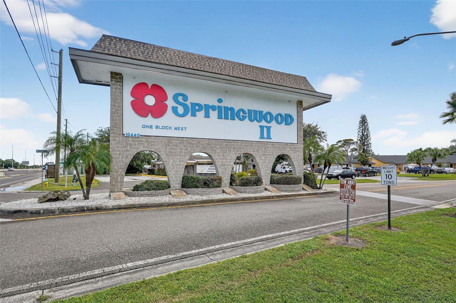 SPRINGWOOD VILLAS - Residential