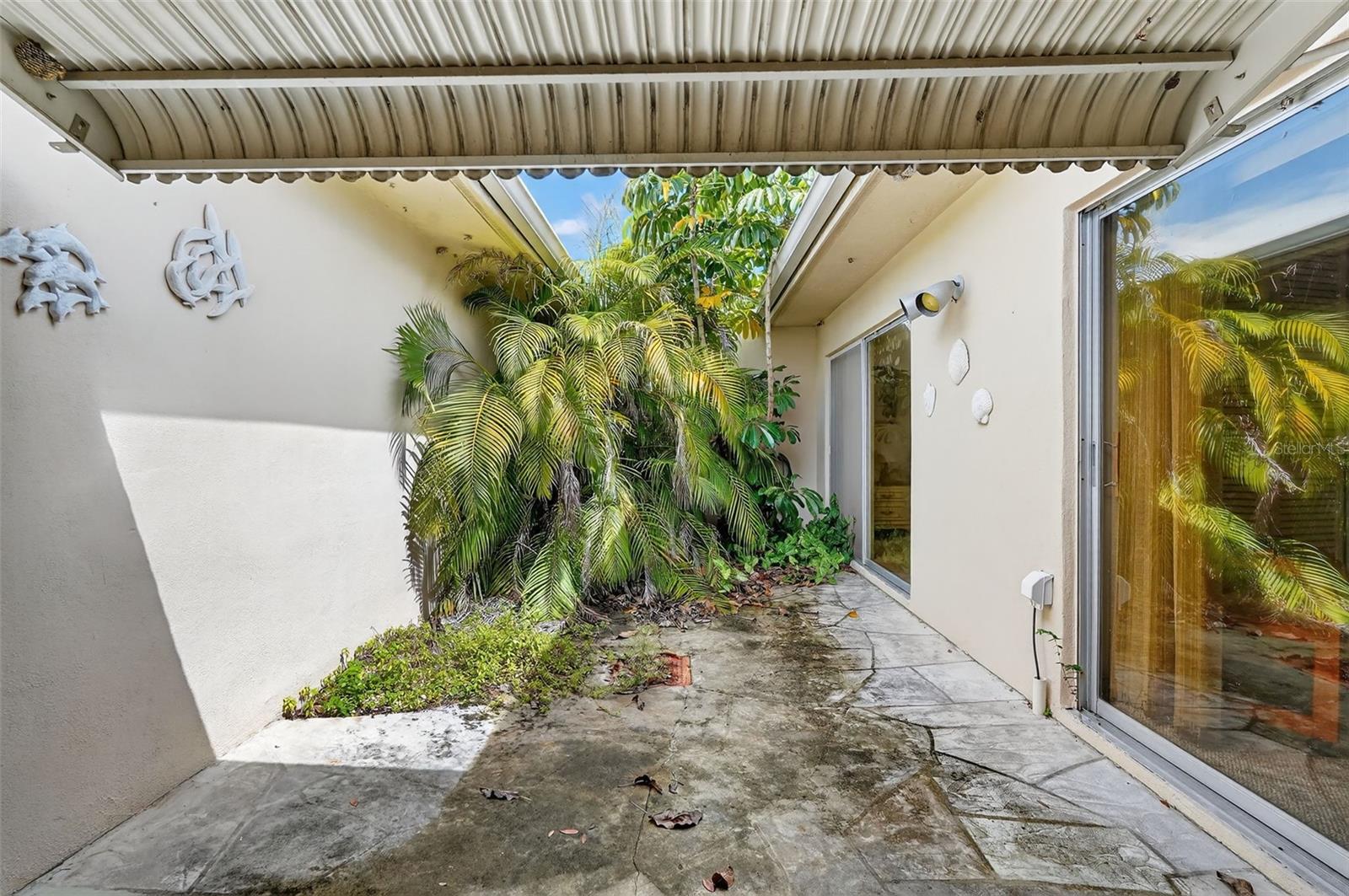 SPRINGWOOD VILLAS - Residential