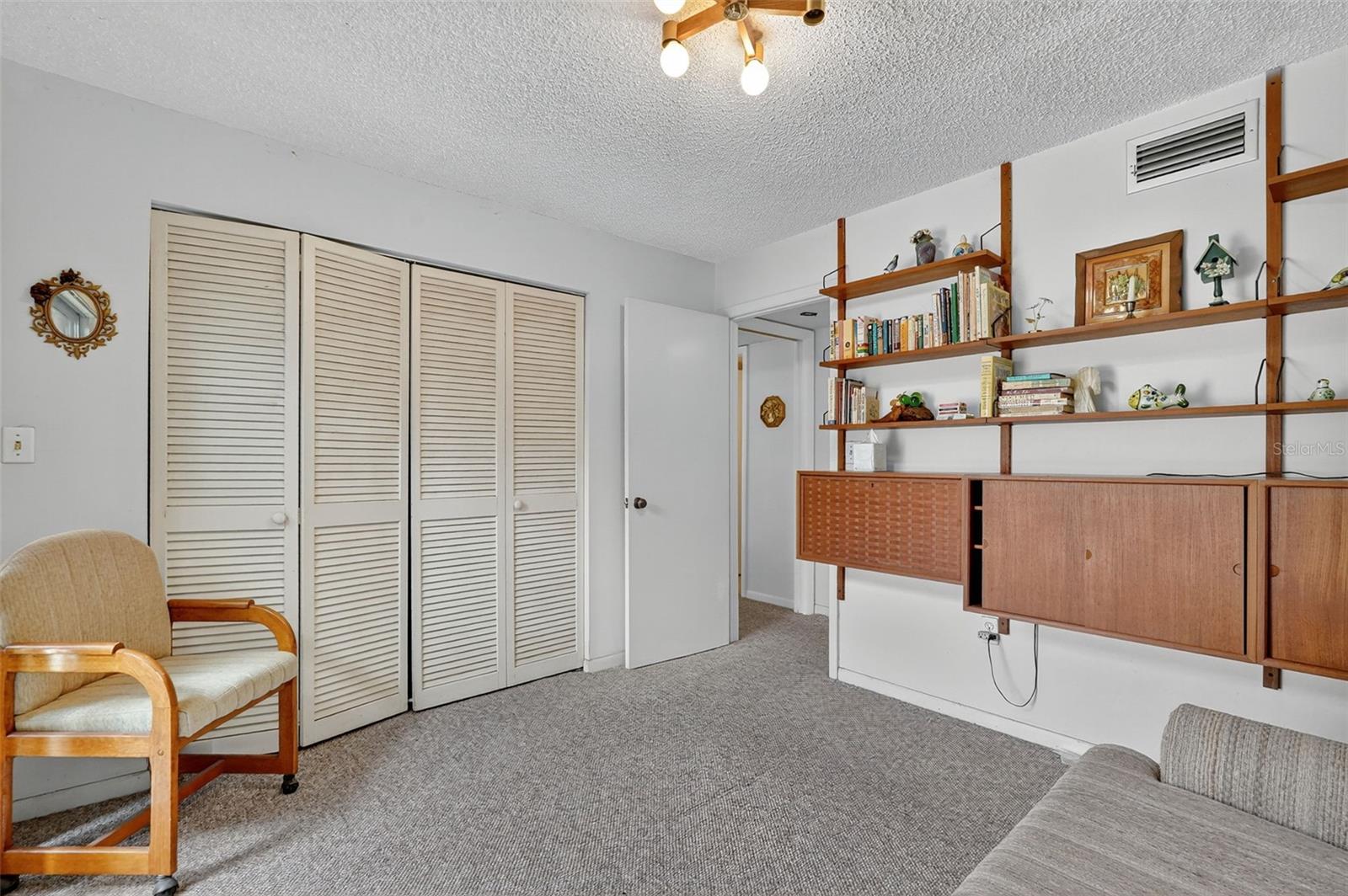 SPRINGWOOD VILLAS - Residential