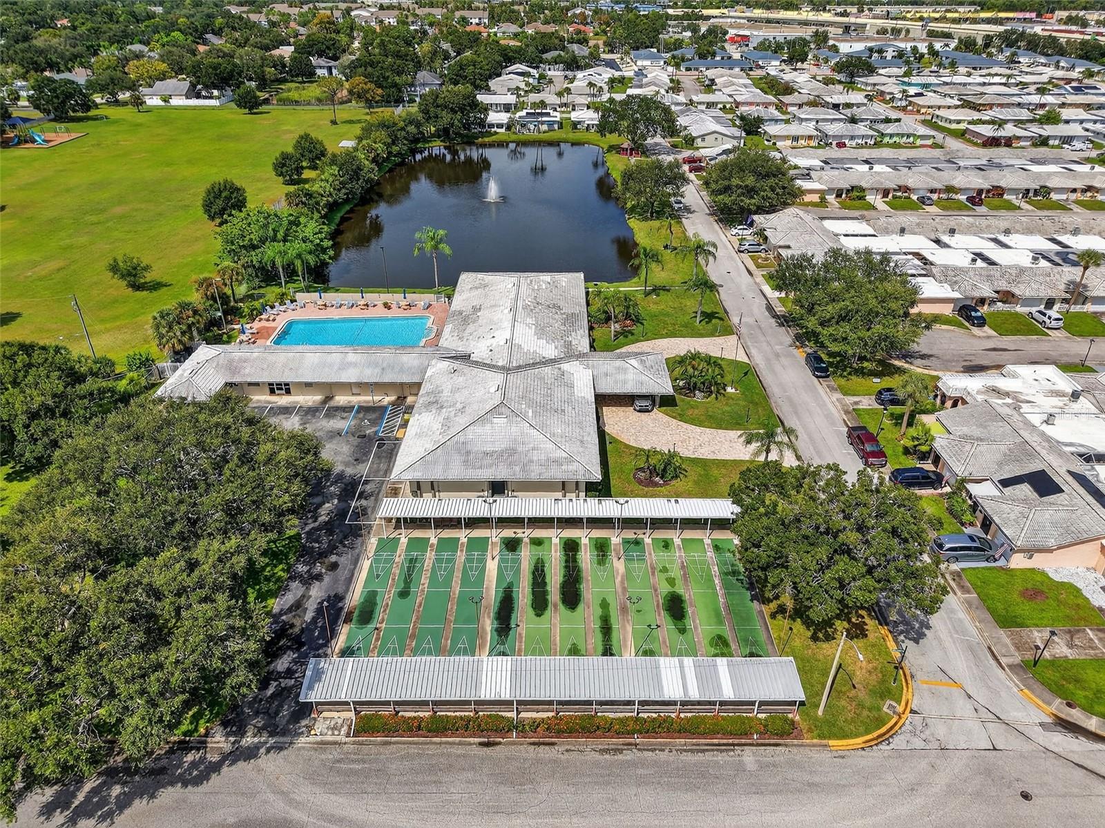 SPRINGWOOD VILLAS - Residential