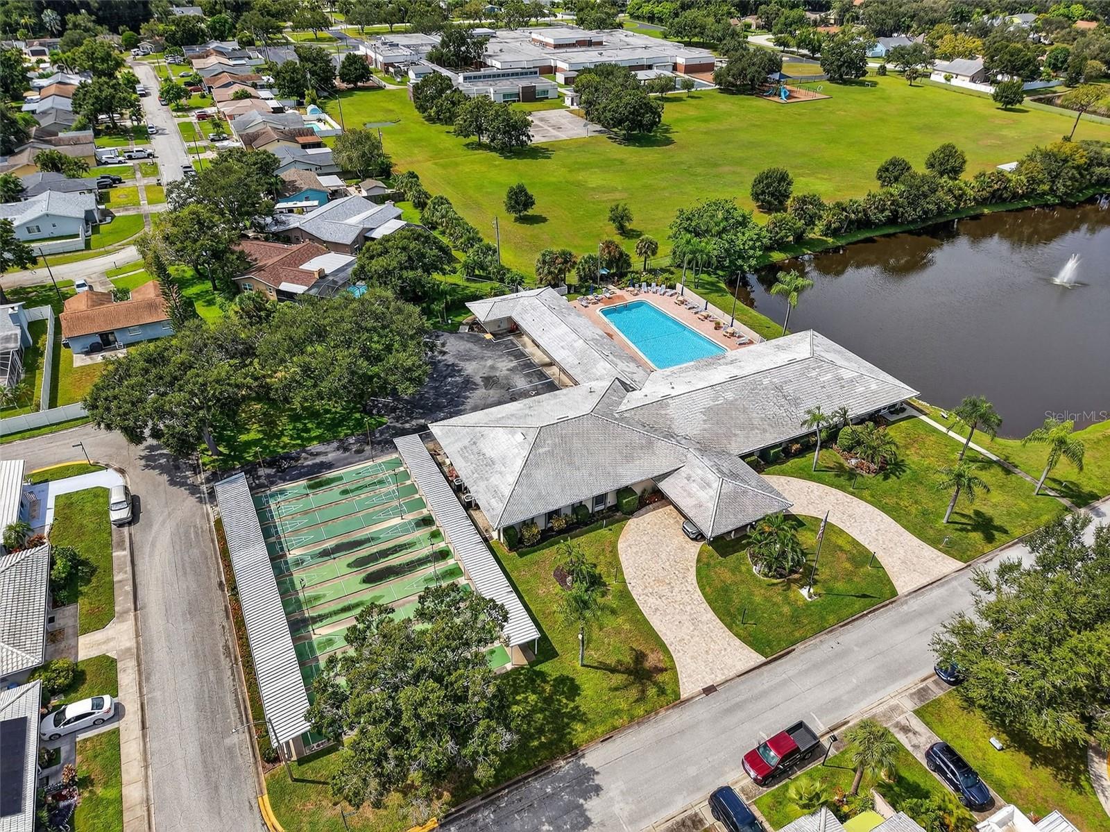 SPRINGWOOD VILLAS - Residential