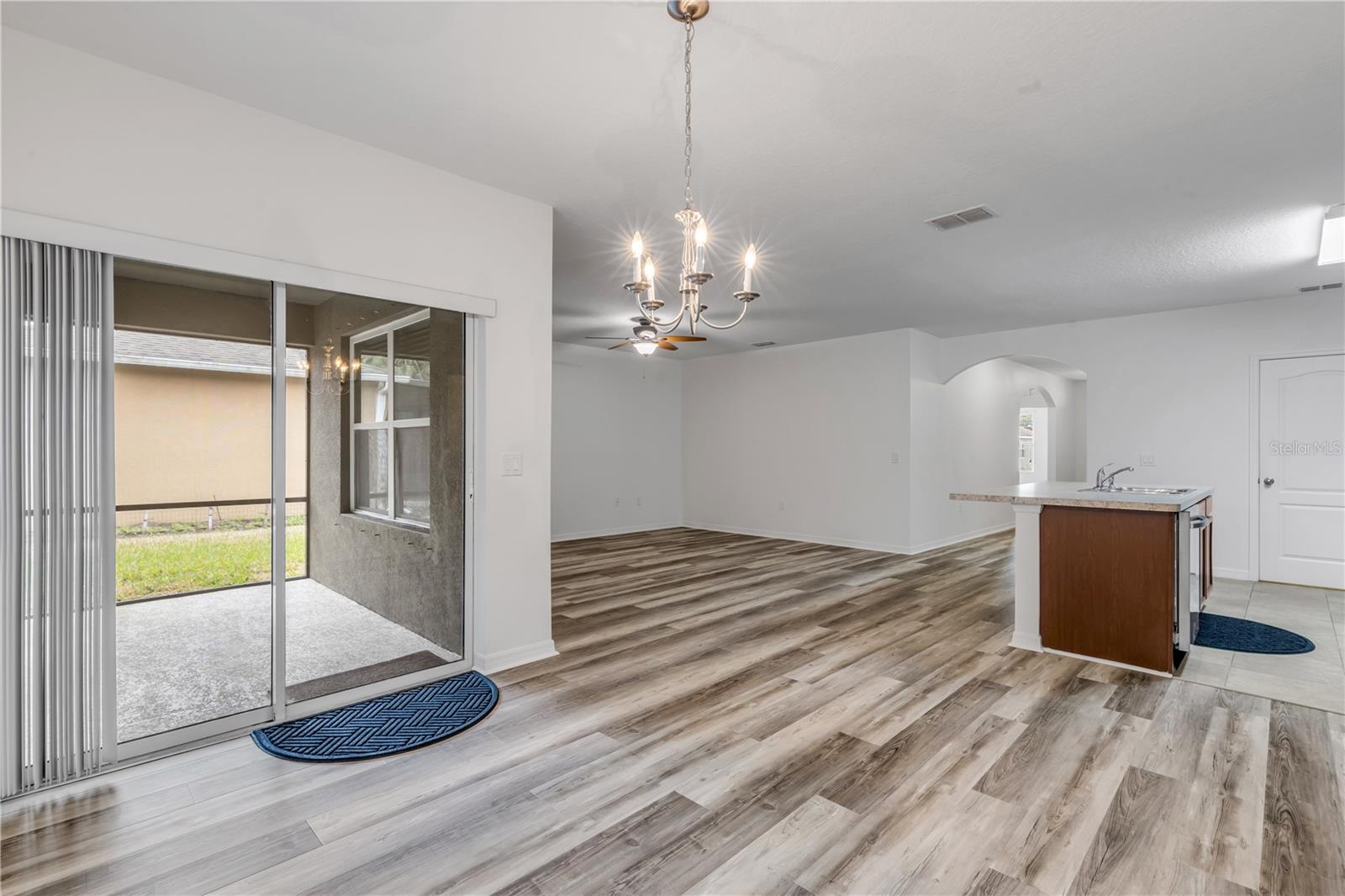 EDGEWATER LAKES N PH 01A - Residential