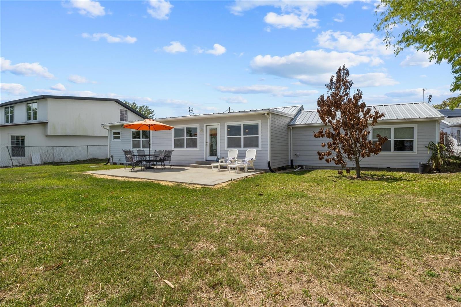 EAST VIEW PKWY - Residential