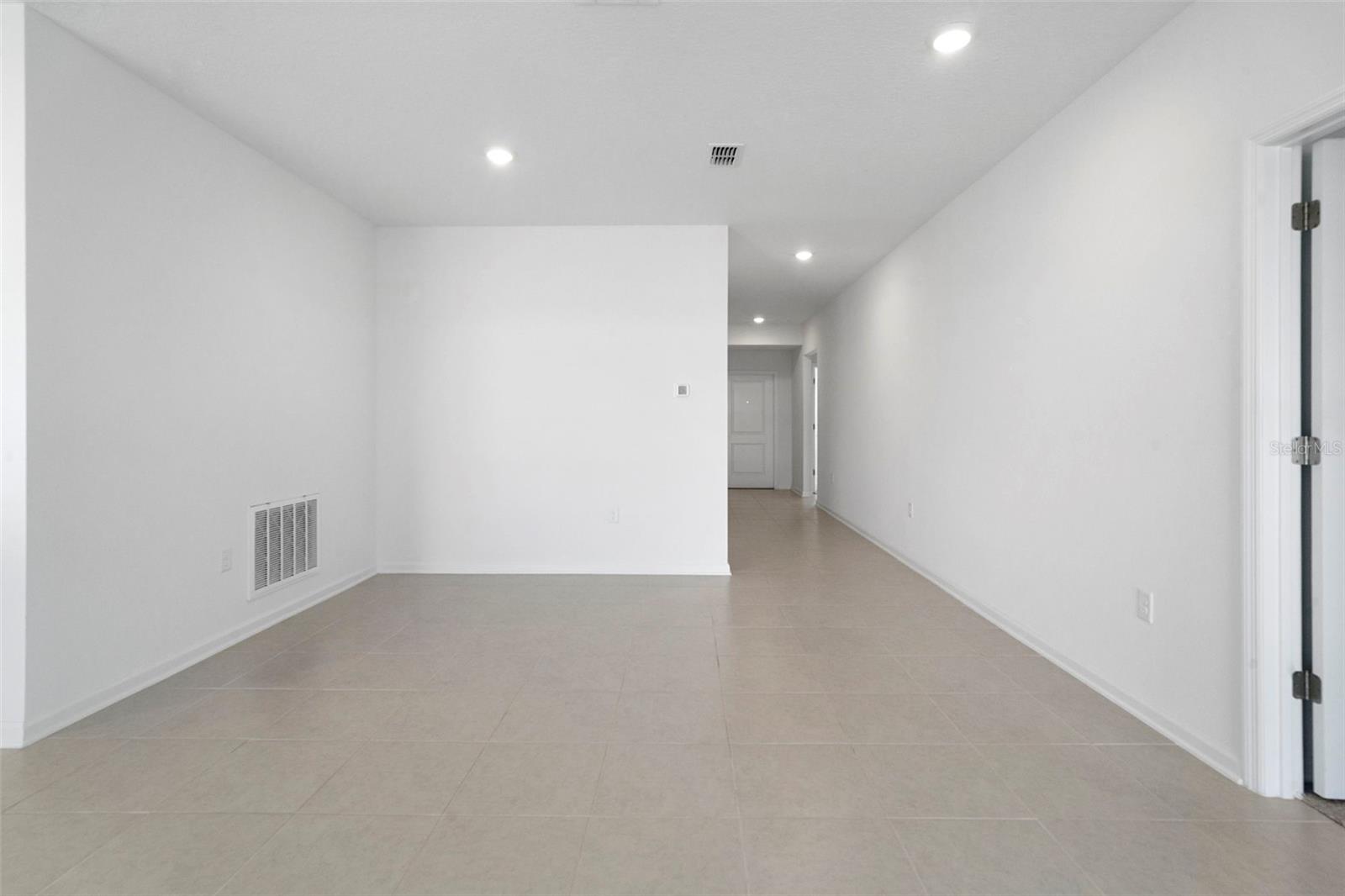 INTEGRATED LPGA PH B - Residential Lease