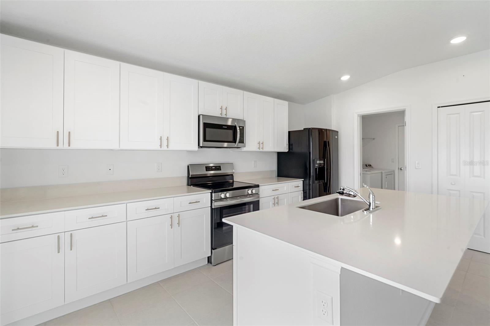 INTEGRATED LPGA PH B - Residential Lease