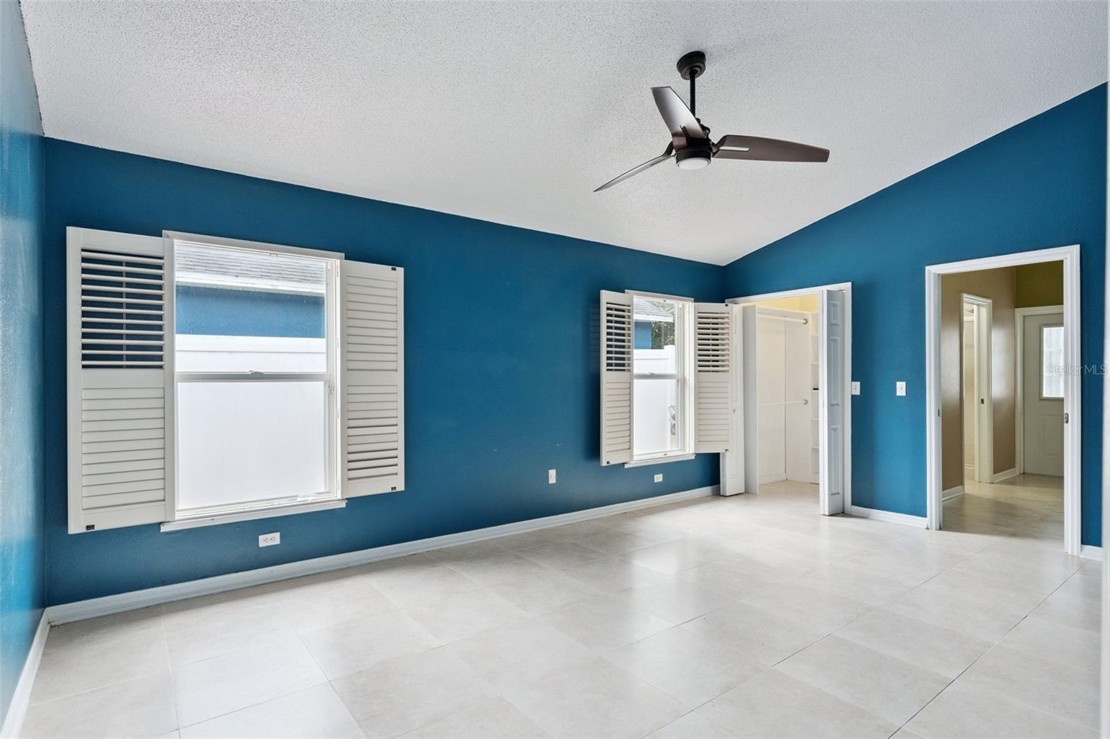 WINDING CREEK - Residential